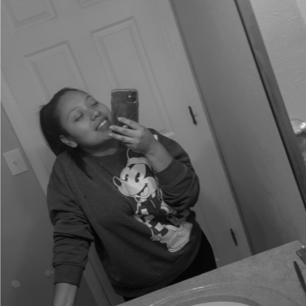 Meet your Posher, Reina